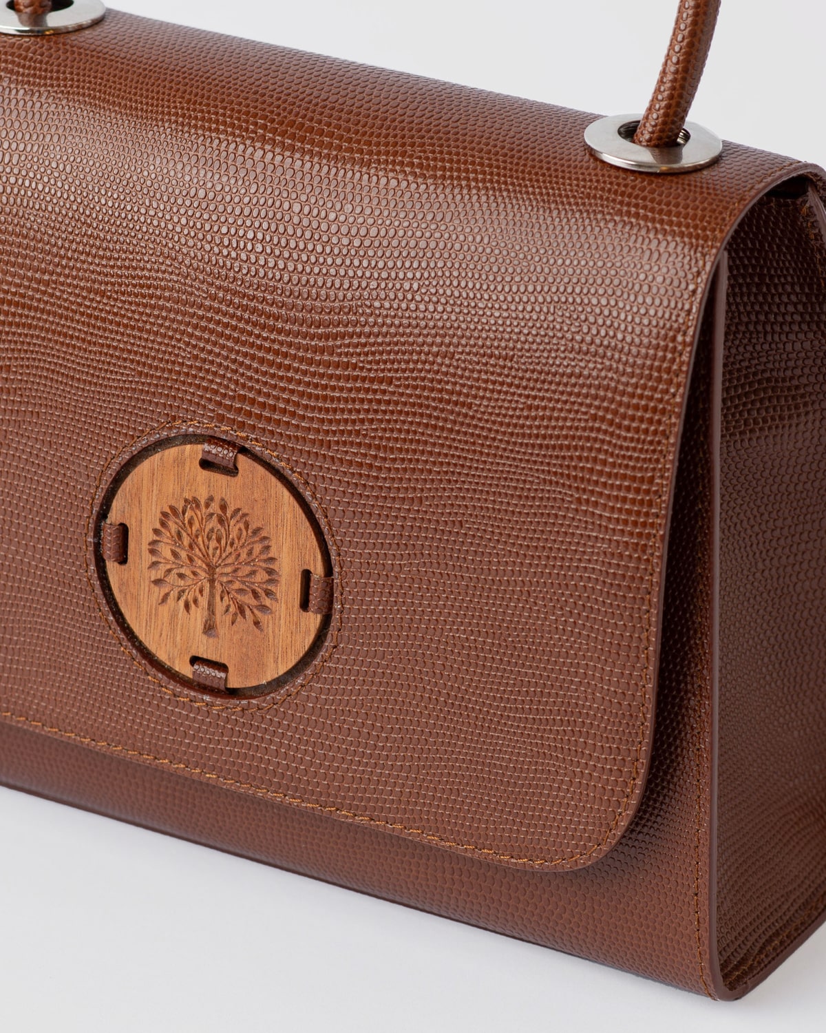 YUNA CHAIN MAHOGANY • BROWN