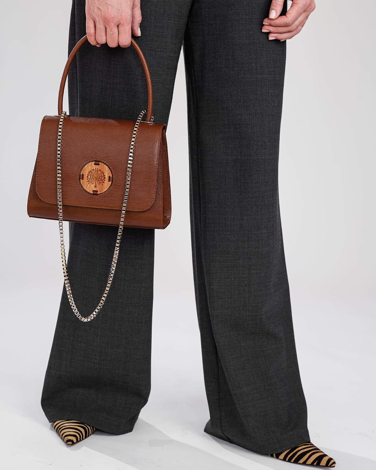 YUNA CHAIN MAHOGANY • BROWN