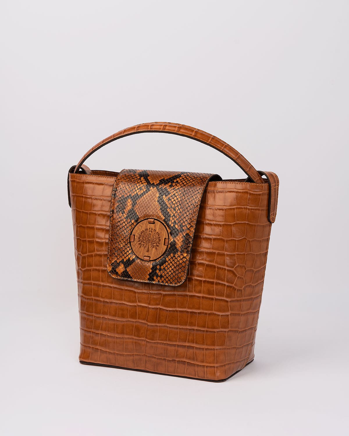 LIVET  BUCKET •  CARAMEL