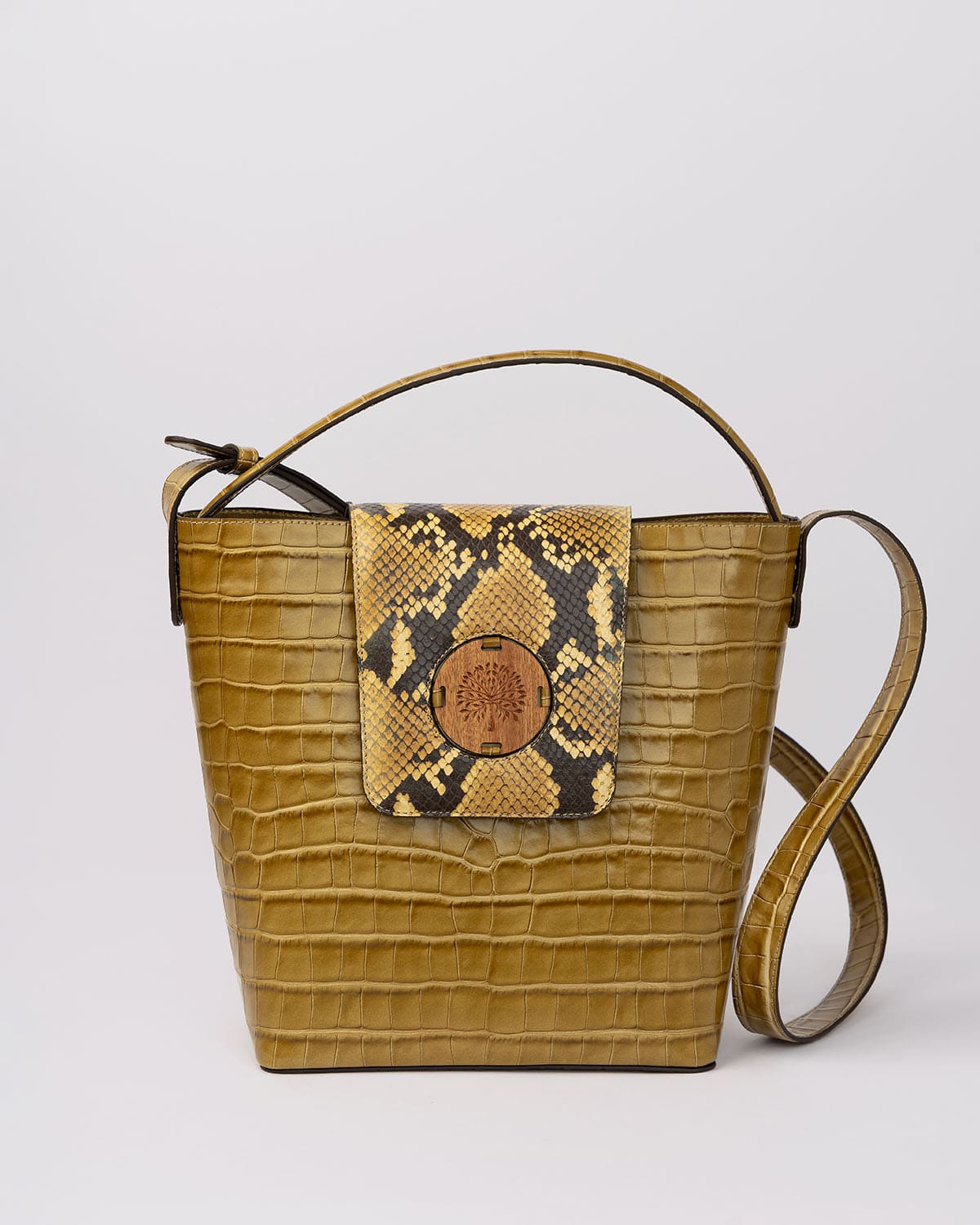 LIVET  BUCKET •  AMBER