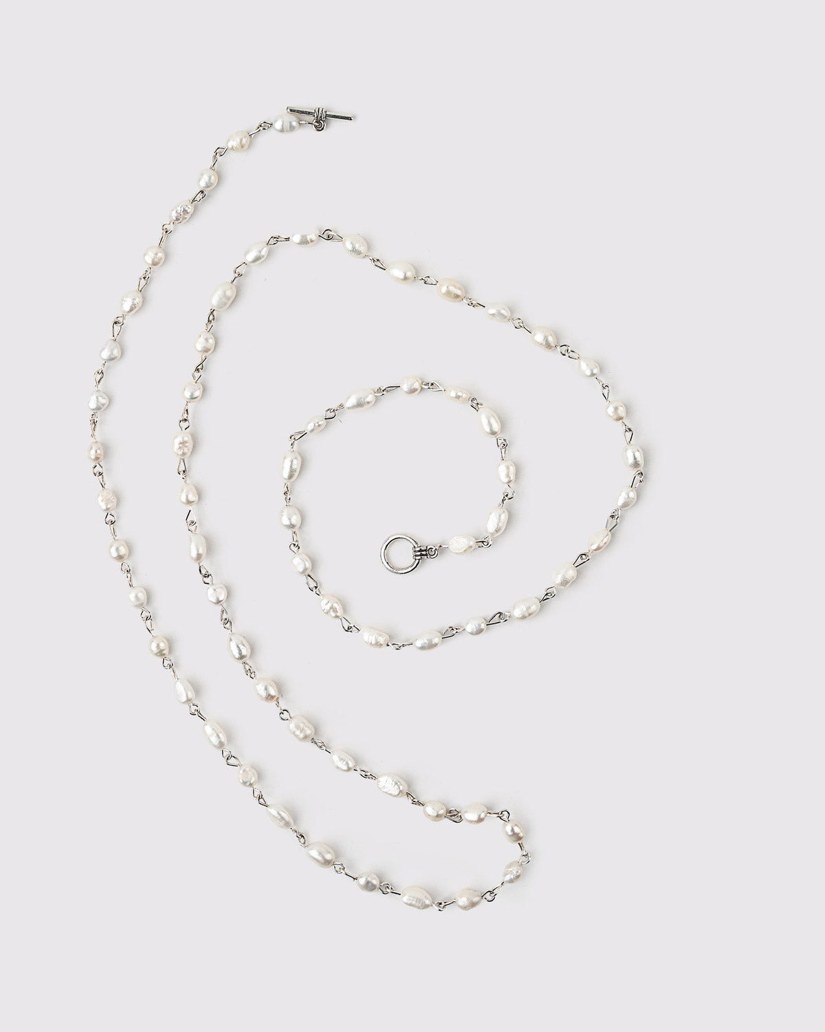 WHITE PEARLS NECKLACE