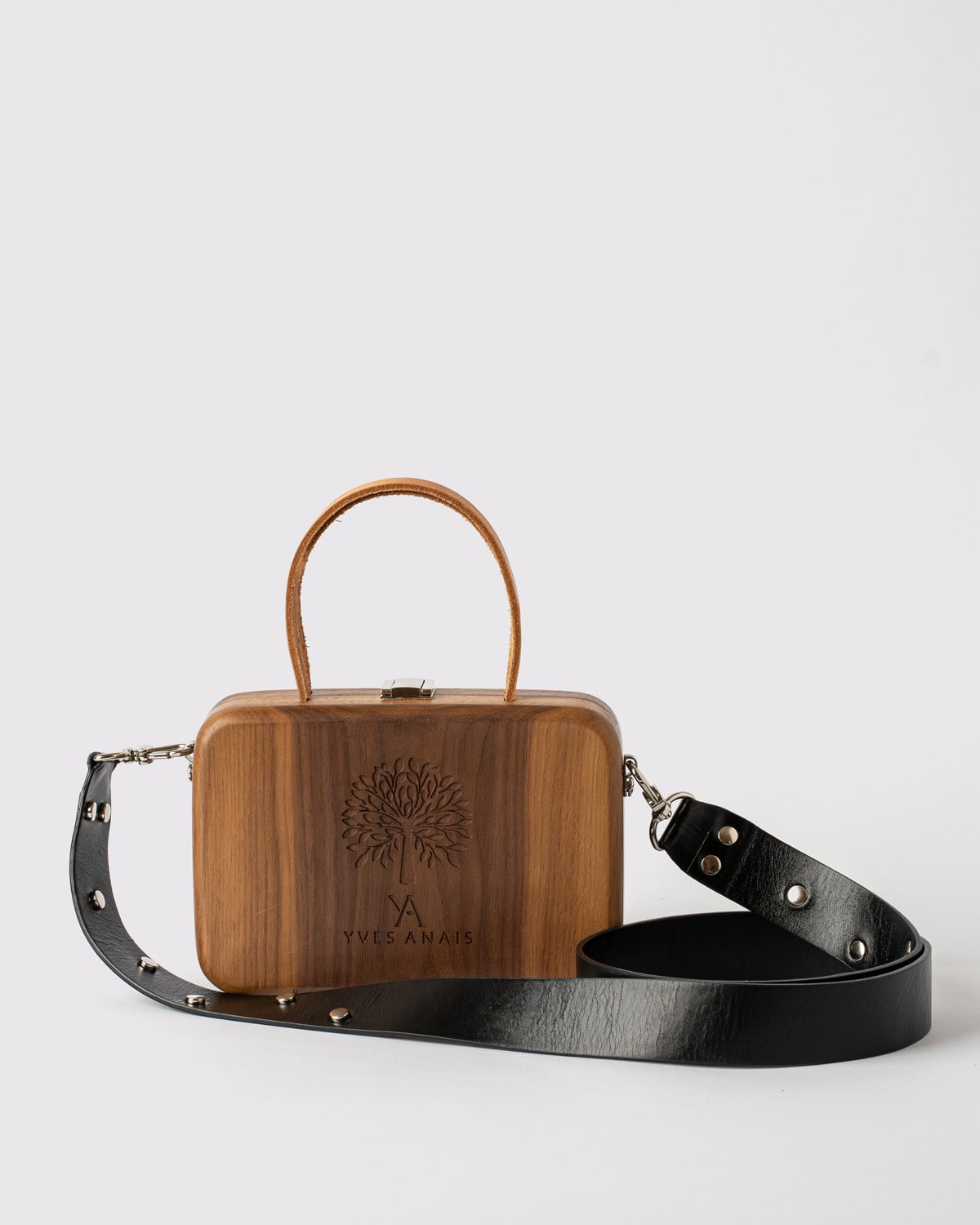 LUCKY CROSSBODY • WALNUT