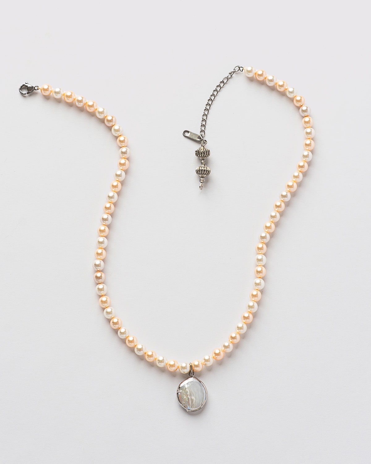 BAROQUE PEARL PENDANT