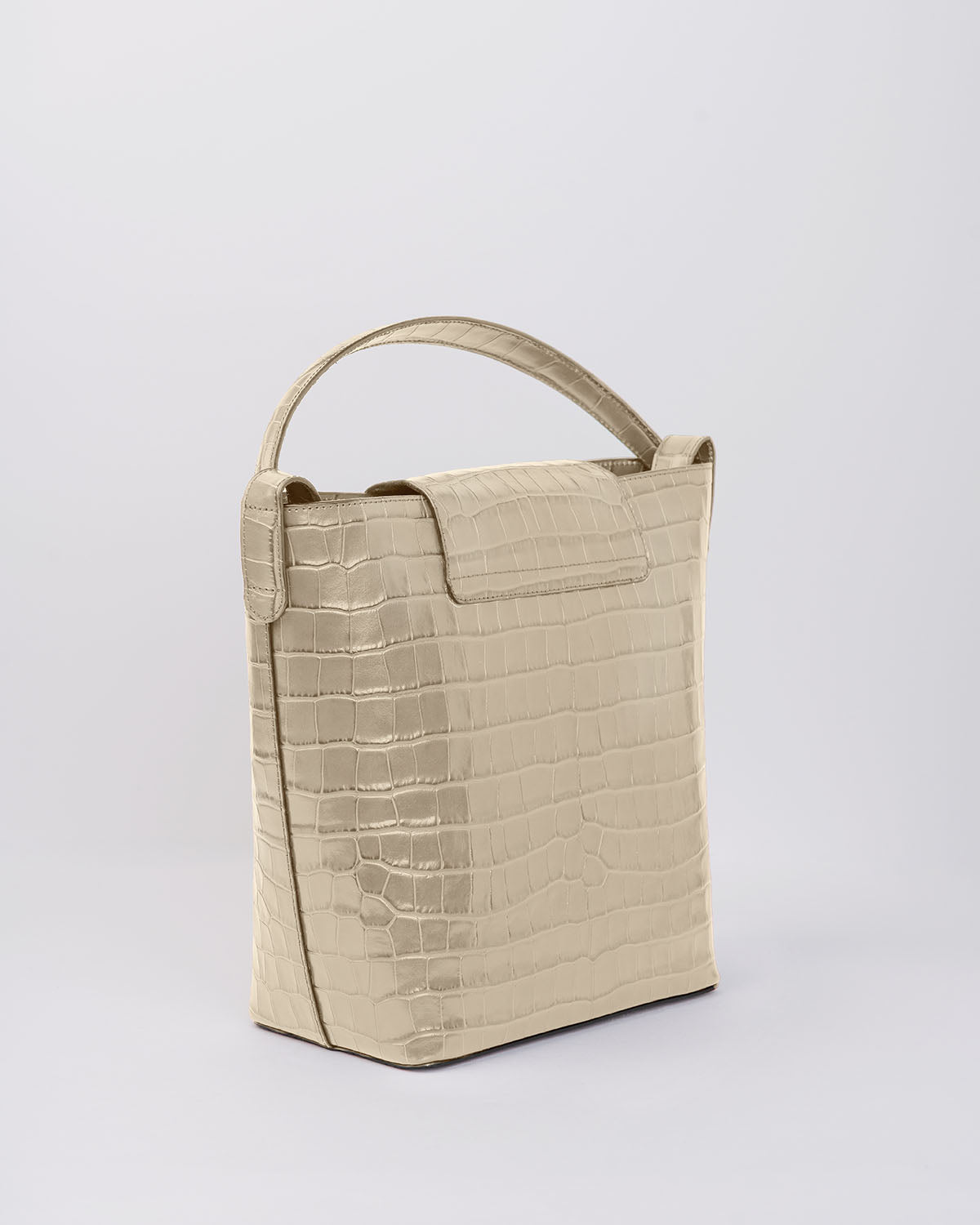 LIVET  BUCKET •  BEIGE