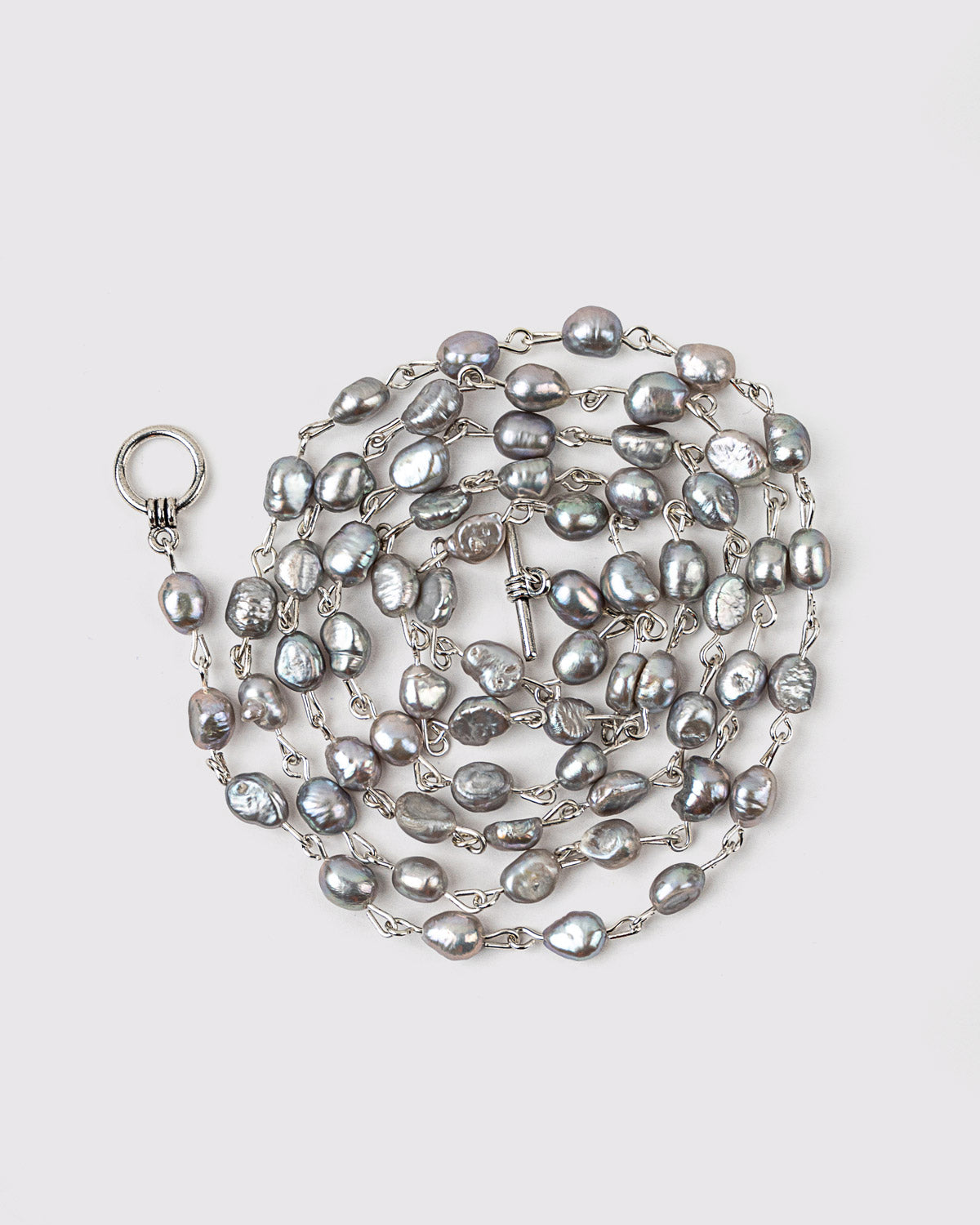 GRAY PEARLS NECKLACE